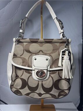 Coach Khaki white Willis Legacy Stripe 70th Anniversary limited edition 19034